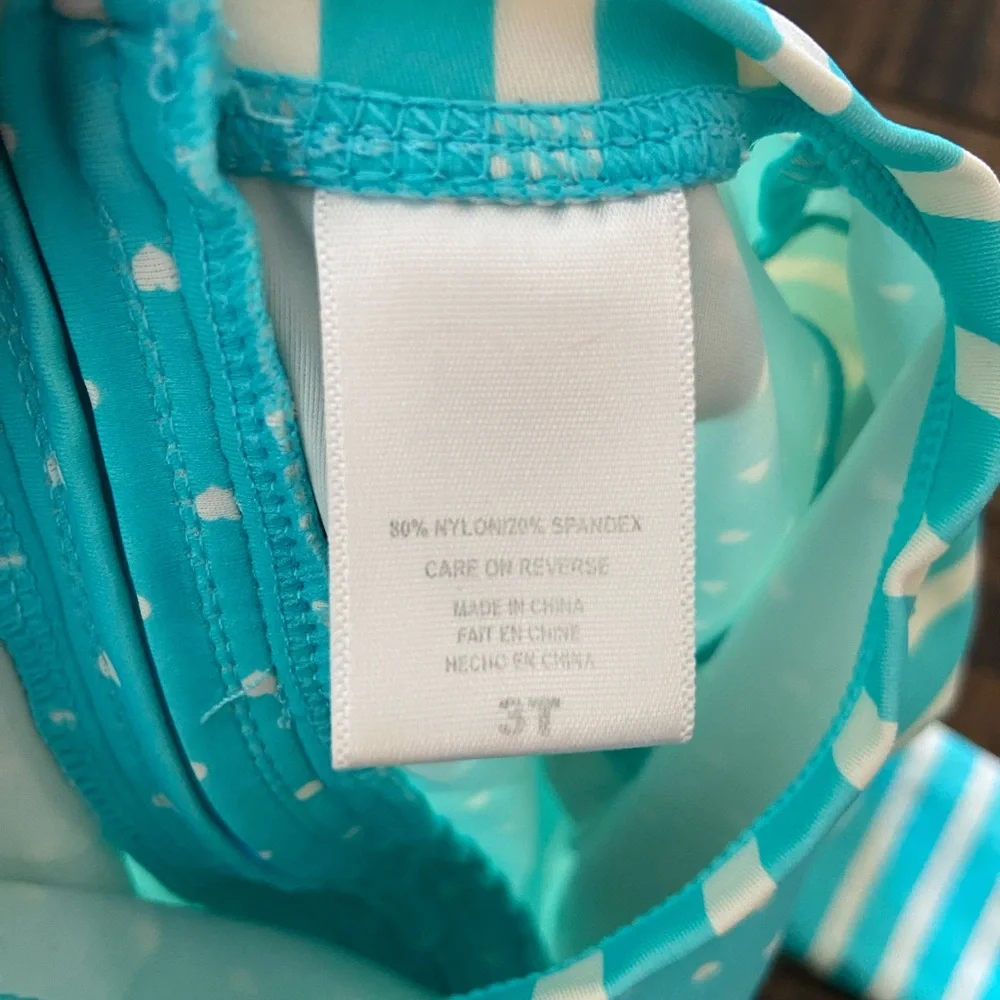 Ruffle Butts Aqua Heart Polka Dot One Piece Rash Guard Swimsuit size 3T